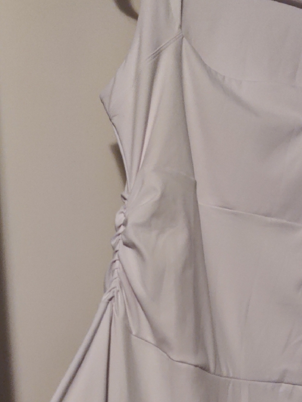 Elegant White Sleeveless Maxi Dress - Picture 2 of 5